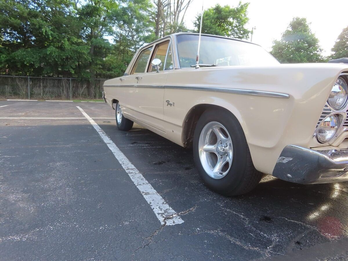 1966 Plymouth Fury - photo 3