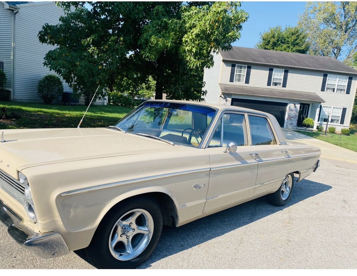 1966 Plymouth Fury - photo 6