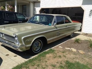 1966 Plymouth Fury - photo 2