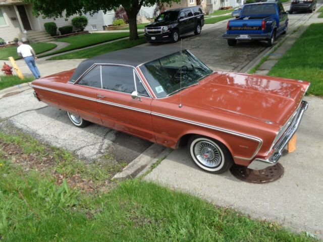1966 Plymouth Fury - photo 2
