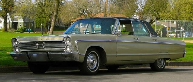 1966 Plymouth Fury VIP - photo 2