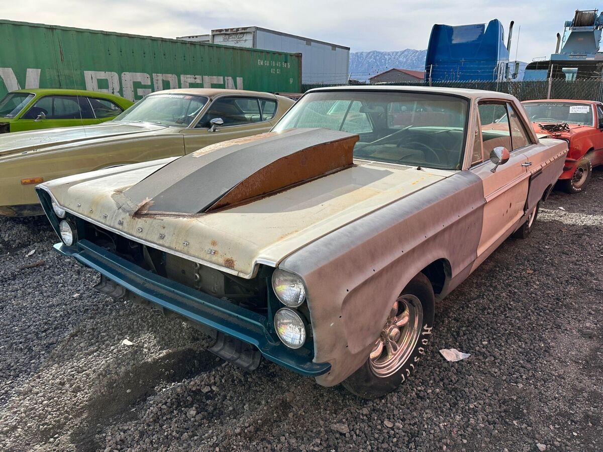 1966 Plymouth Fury - photo 4