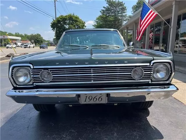 1966 Plymouth Satellite 4 speed manual - photo 3