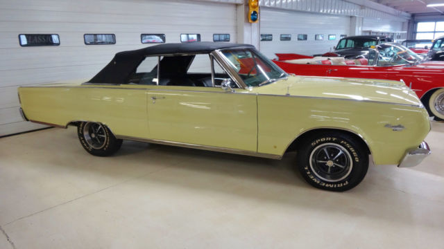 1966 Plymouth Satellite Convertible - photo 2