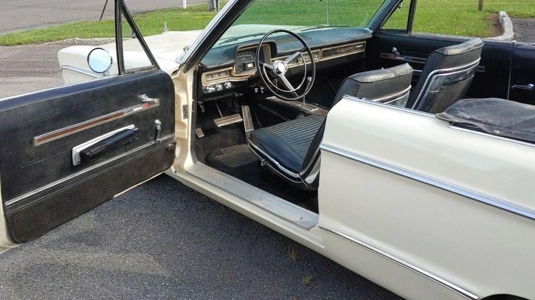 1966 Plymouth Fury - photo 12