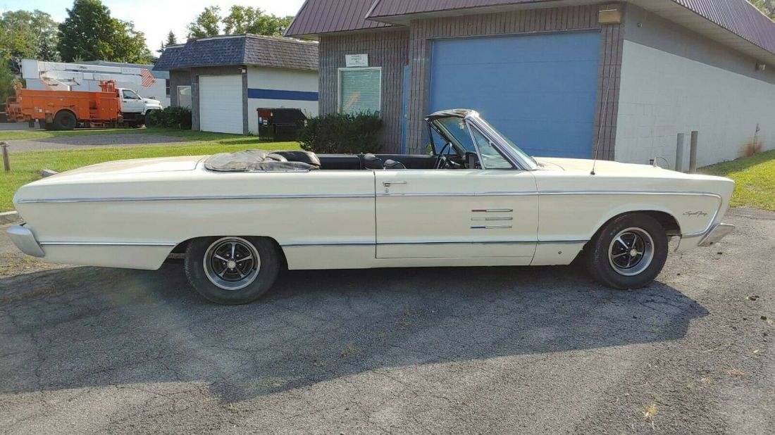 1966 Plymouth Fury - photo 4