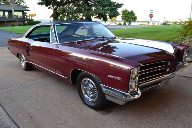 1966 Pontiac 2+2 survivor with matching numbers 421 and 4-speed 1966 Pontiac Catalina 2+2