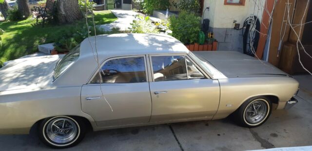 1966 Pontiac Beaumont "The Canadian Chevelle" ULTRA RARE 4 DOOR MODEL same parts 1966 Chevrolet Chevelle Beaumont