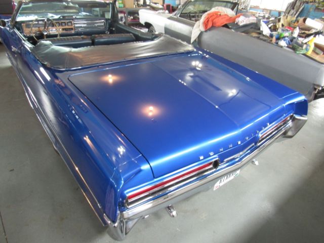 1966 Pontiac Bonneville convertible - photo 7