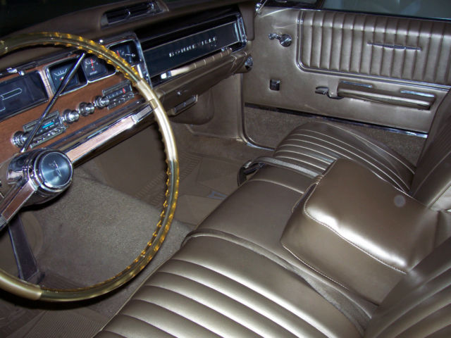 1966 Pontiac Bonneville - photo 12