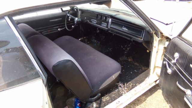 1966 Pontiac Catalina 2 DOOR HARD TOP**NO RESERVE** - photo 8