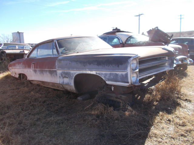 1966 Pontiac Catalina 2dr HT Fastback Factory Manual Transmission 389 4BL 330 HP 1966 Pontiac Catalina Custom