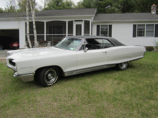 1966 Pontiac Grand Prix 4 speed 389 tri-power 8 lugs 1966 Pontiac Grand Prix