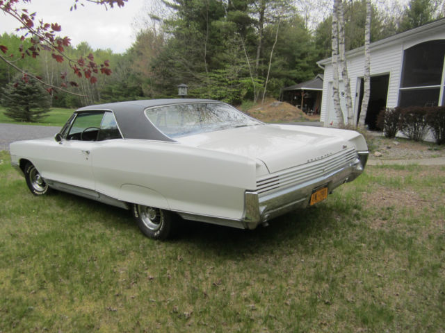 1966 Pontiac Grand Prix - photo 3