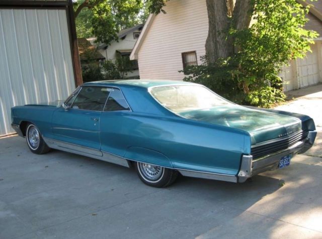 1966 Pontiac Grand Prix - photo 2