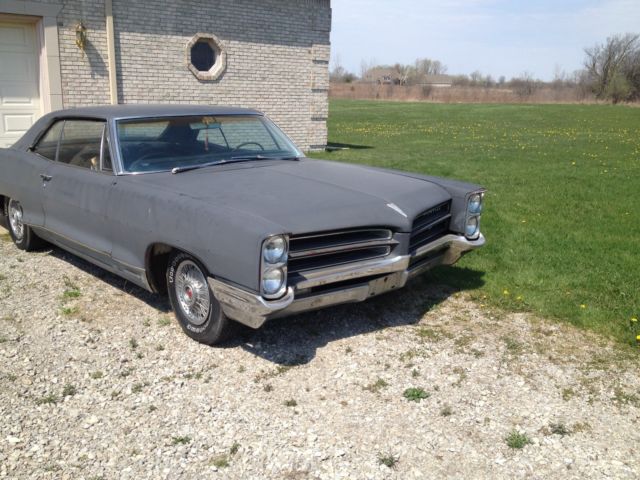 1966 Pontiac Grand Prix - photo 2