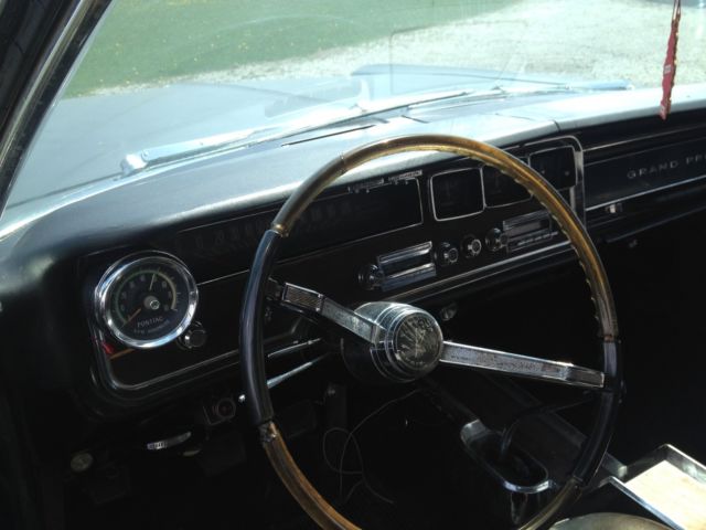 1966 Pontiac Grand Prix - photo 12