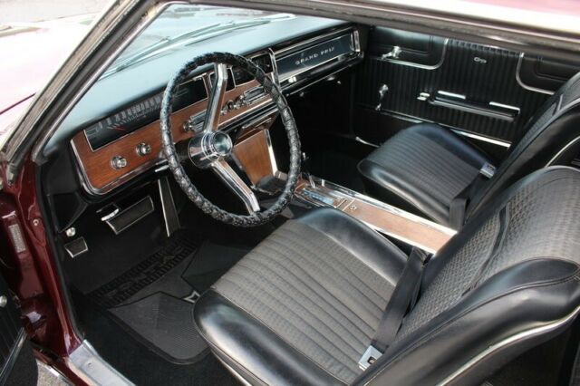 1966 Pontiac Grand Prix -389 CUBIC INCH-AUTOMATIC-WELL KEPT-ANTIQUE RARE V - photo 7
