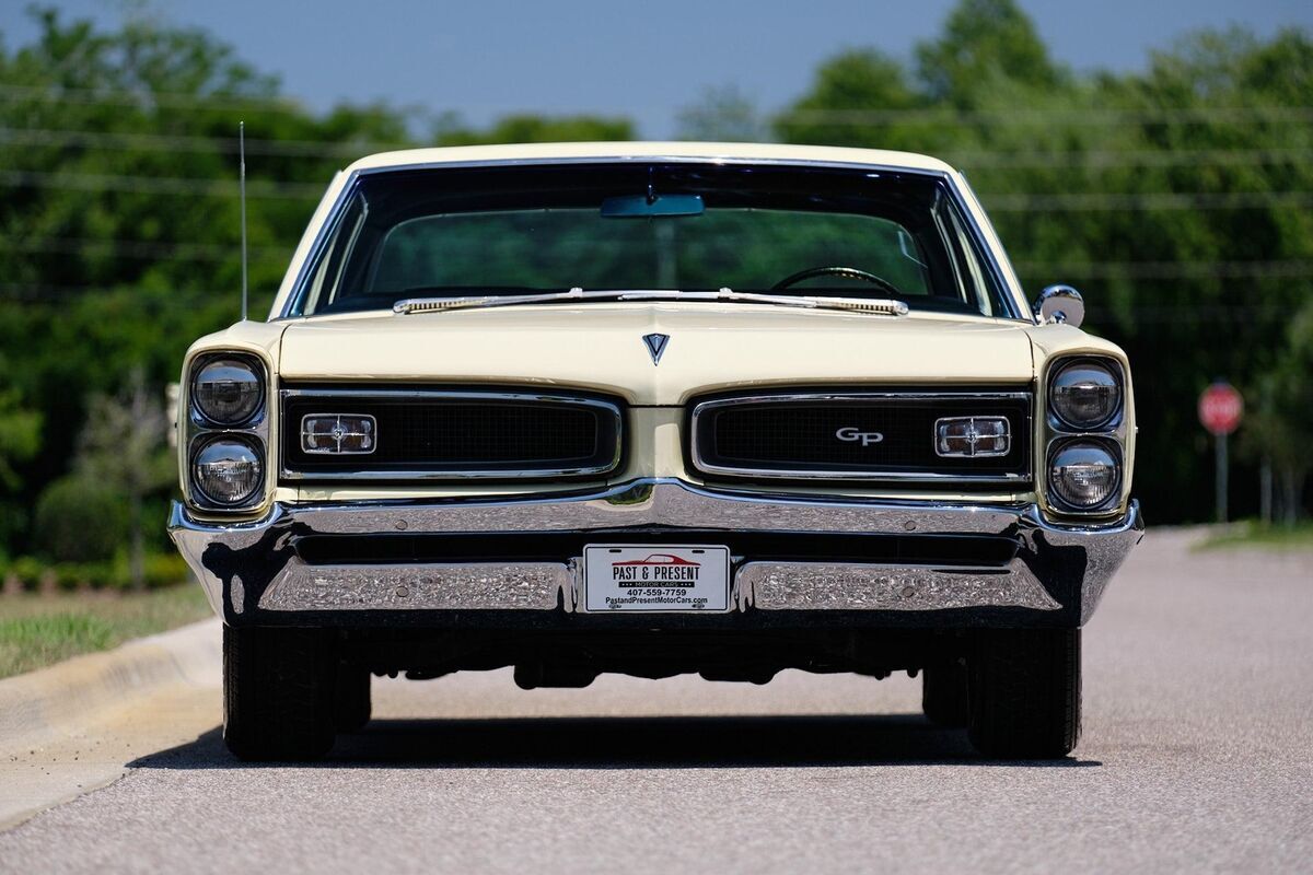 1966 Pontiac Grand Prix Restored - photo 10