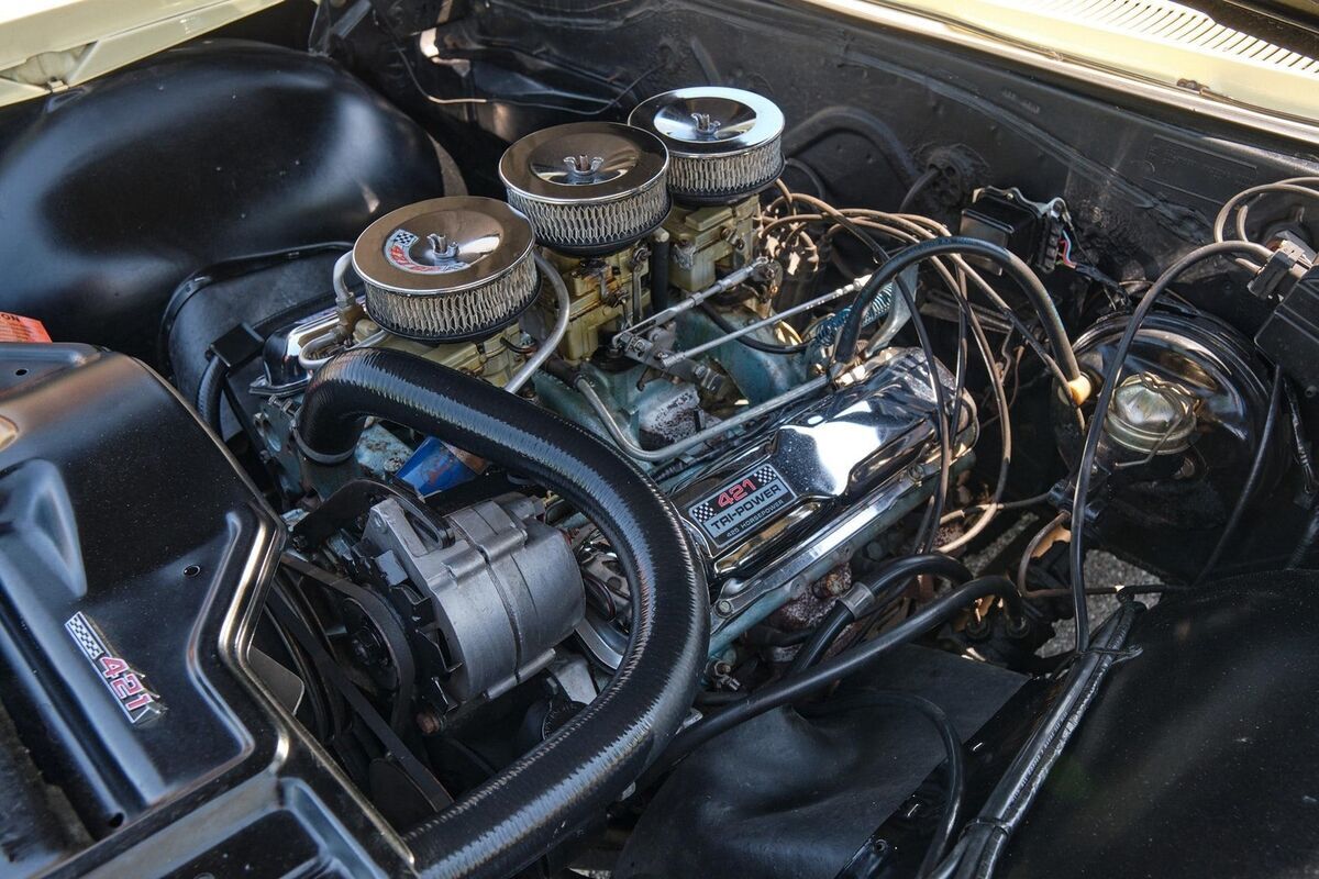 1966 Pontiac Grand Prix Restored - photo 12