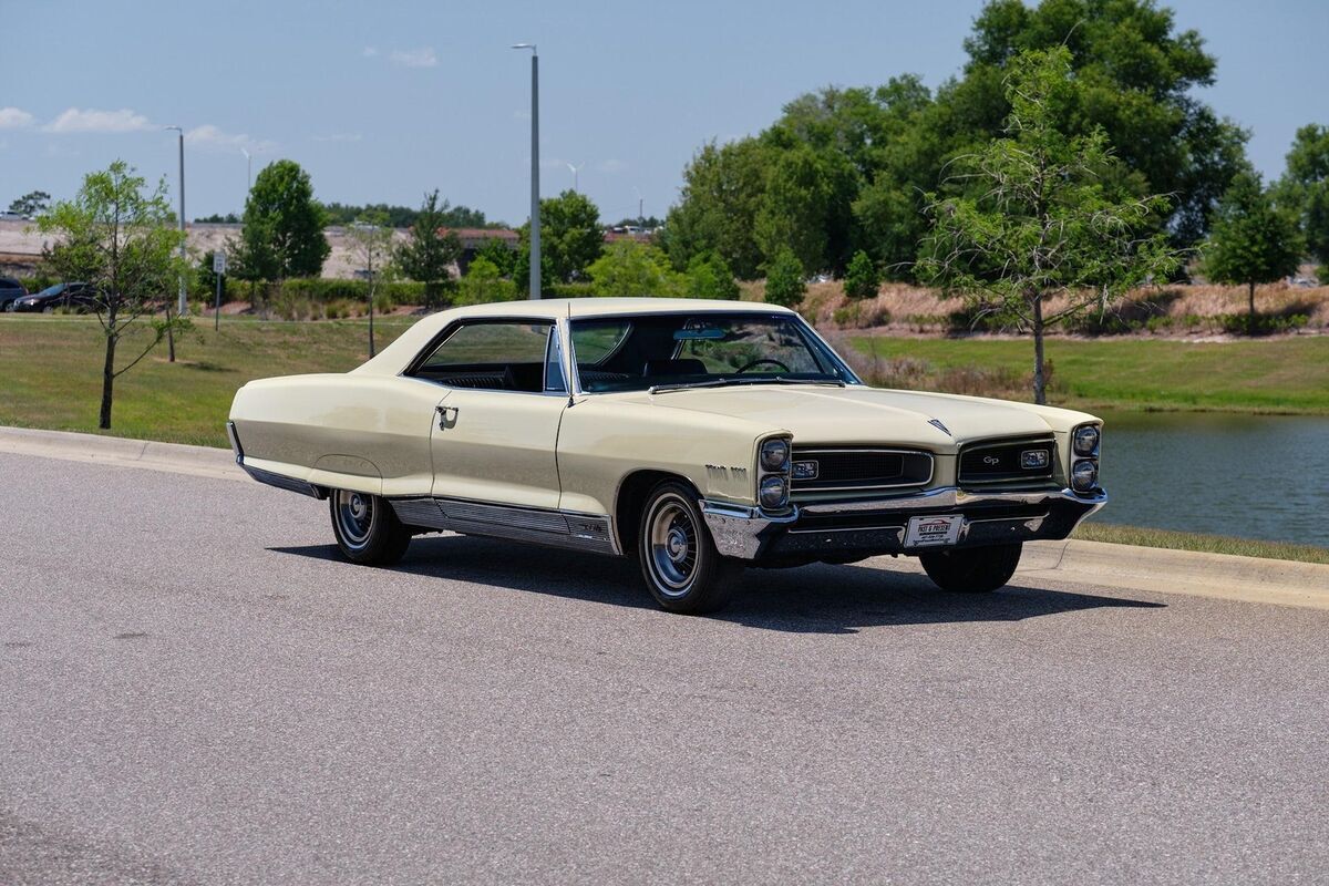 1966 Pontiac Grand Prix Restored - photo 9