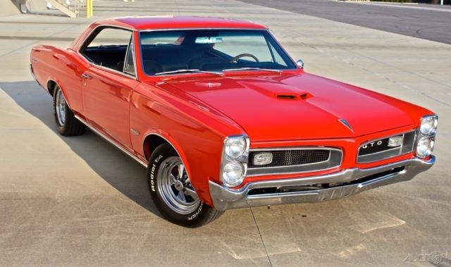 1966 Pontiac GTO "Clone" Supercharged / 4-Speed!!!! - photo 5