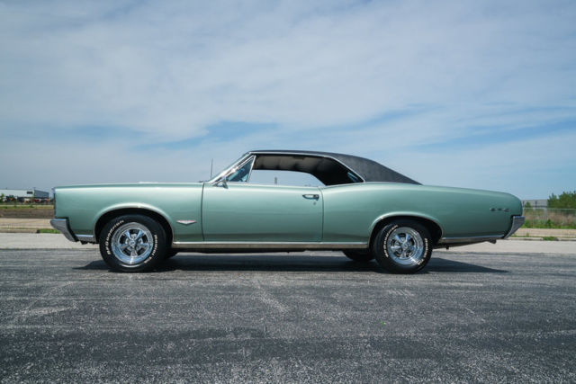 1966 Pontiac GTO Tri-Power - photo 4