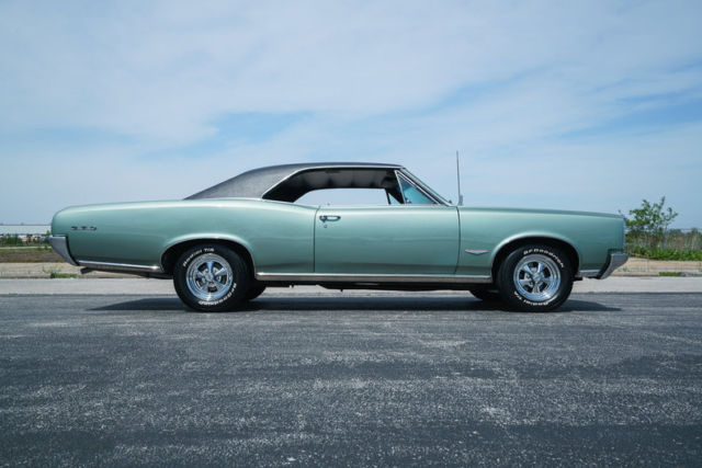 1966 Pontiac GTO Tri-Power - photo 9