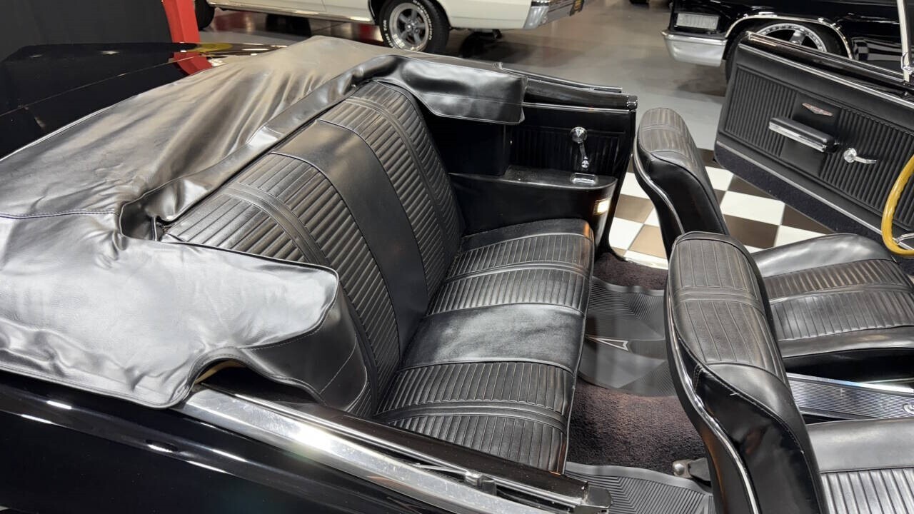 1966 Pontiac GTO 389cid 3x2bbl TRI POWER CONVERTIBLE AUTO REDLINES - photo 5