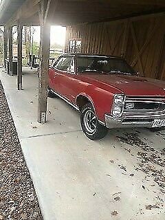 1966 Pontiac GTO, 4 speed, tri powered 1966 Pontiac GTO Coupe, GTO