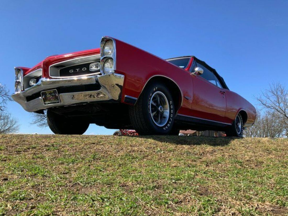 1966 Pontiac GTO 400 tripower 4 speed PS PB - photo 10