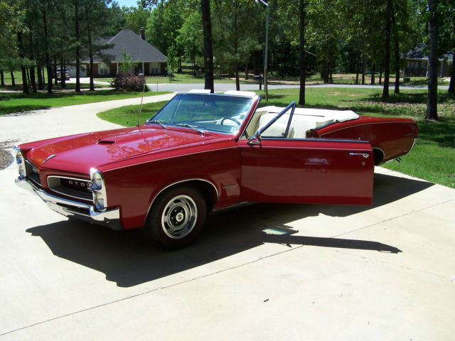 1966 Pontiac GTO CONV. 4-SPEED