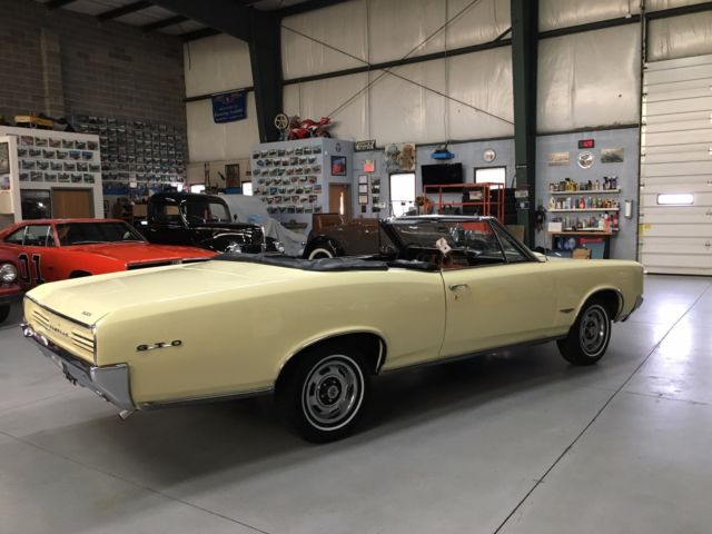 1966 Pontiac GTO Convertible - photo 4