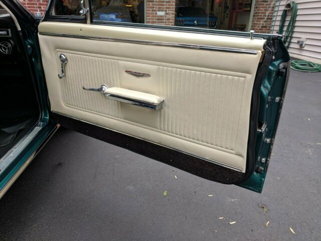 1966 Pontiac GTO Convertible - photo 13