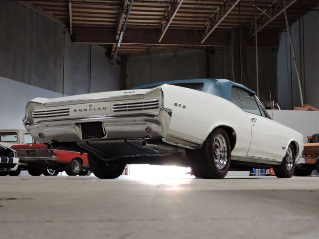 1966 Pontiac GTO Convertible Tri-Power V8 - photo 12