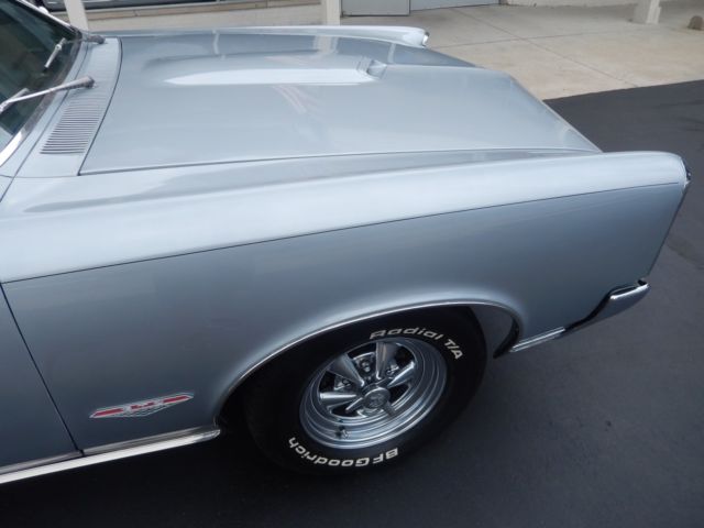 1966 Pontiac GTO Buckets - photo 2