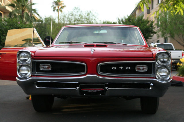 1966 Pontiac GTO Hardtop - photo 12
