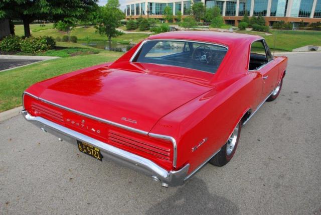 1966 Pontiac GTO Hardtop - photo 2