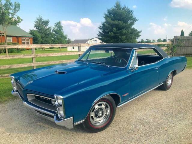 1966 Pontiac GTO Hardtop - photo 2