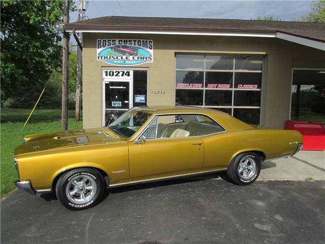 1966 Pontiac Le Mans -- - photo 9