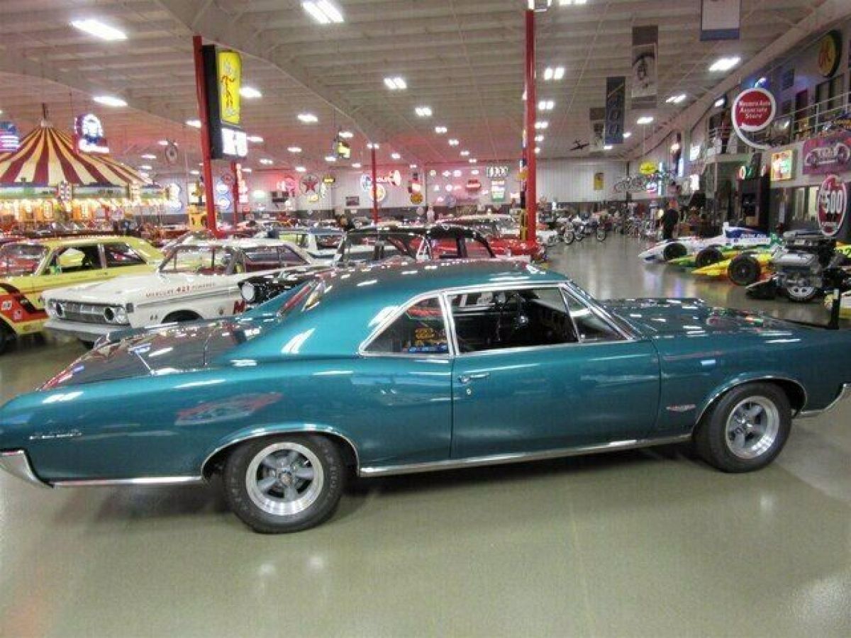 1966 Pontiac GTO Sports Coupe - photo 5
