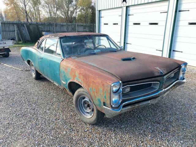 1966 Pontiac GTO Teal Coupe, 389 V8, MUNCI 4 SPEED, NEEDS TRAILERED 1966 Pontiac GTO --