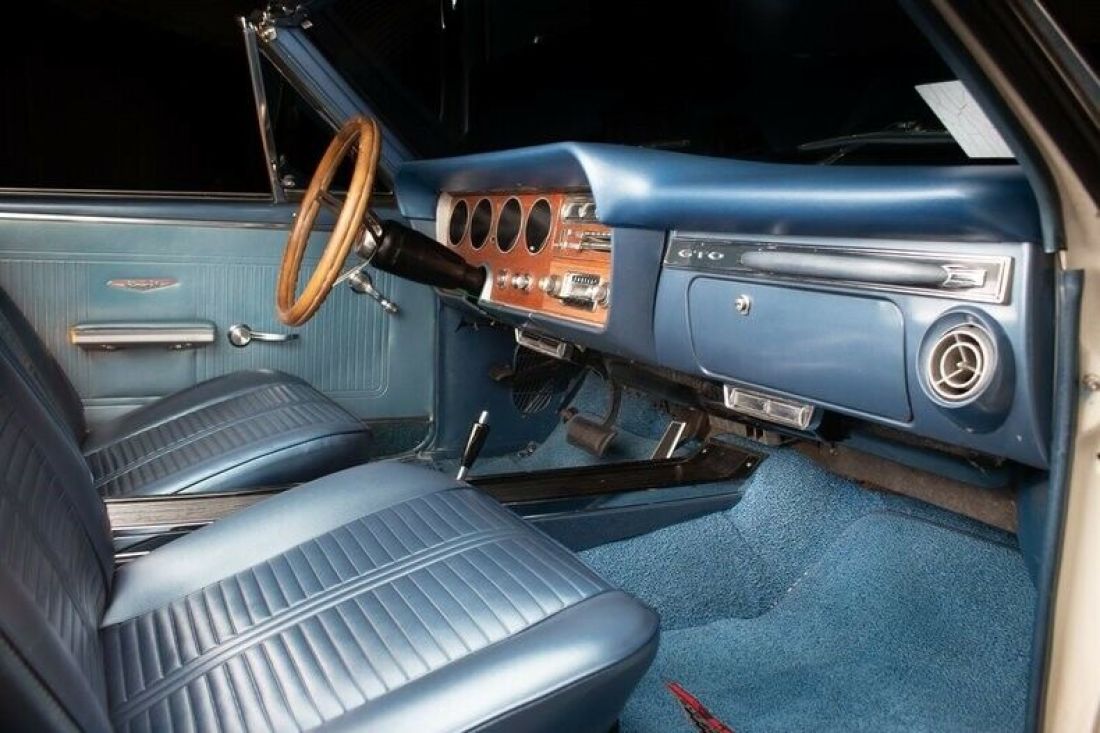 1966 Pontiac GTO Tri-Power - photo 12