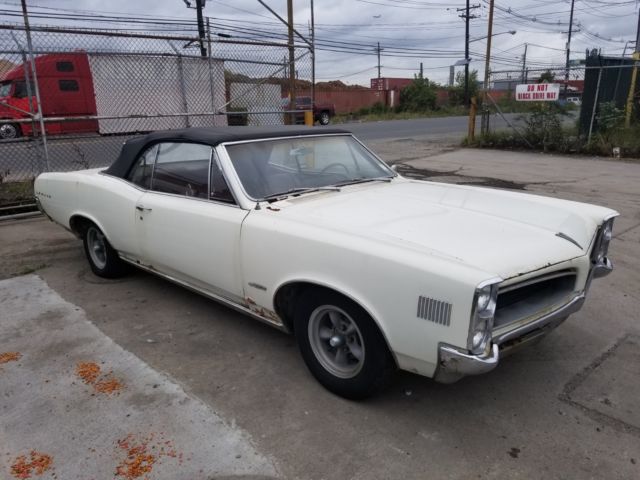 1966 Pontiac Le Mans