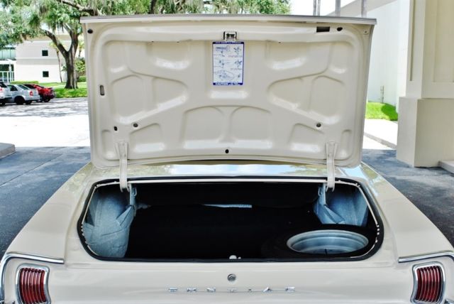 1966 Pontiac Le Mans Convertible 326 V8 Auto Show Quality Condition - photo 10