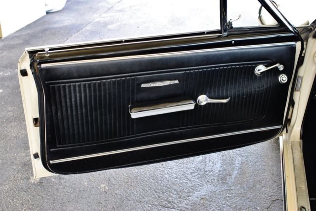 1966 Pontiac Le Mans Convertible 326 V8 Auto Show Quality Condition - photo 5