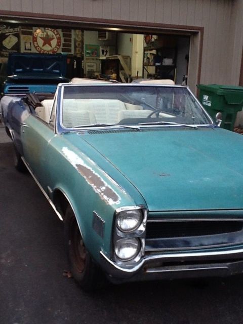 1966 Pontiac Le Mans Convertible - photo 2