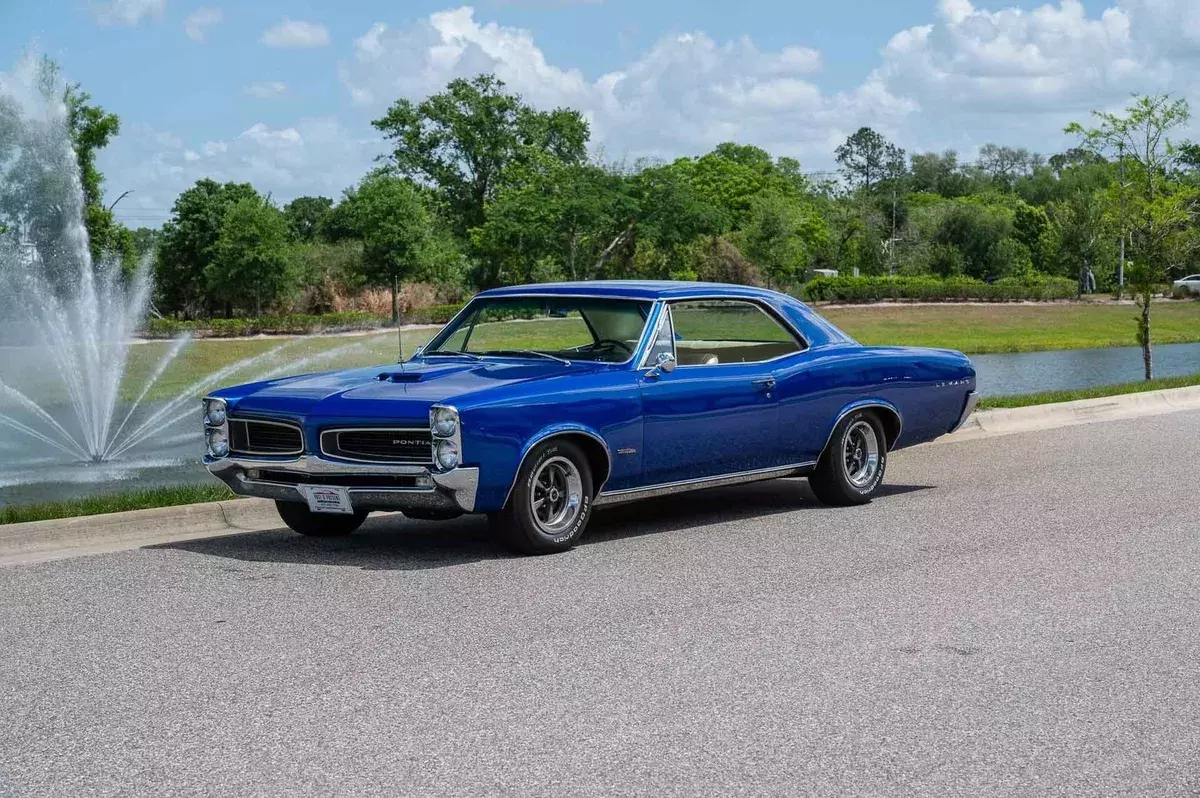 1966 Pontiac Lemans Matching Numbers and Vintage Air Blue 1966 Pontiac Le Mans Matching Numbers and Vintage Air