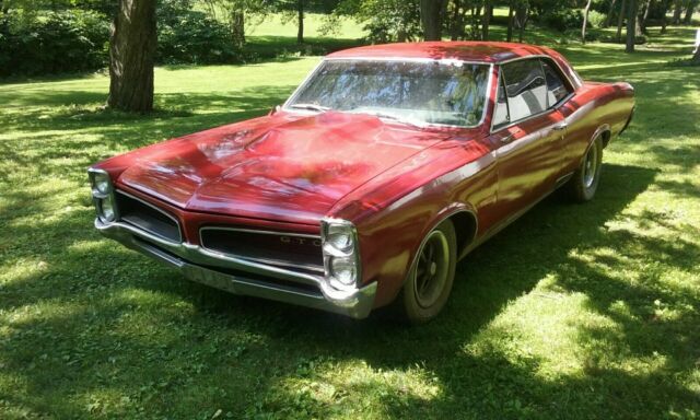 1966 Pontiac Tempest / LeMans 4 Speed (looks like GTO ) 1966 Pontiac Tempest Tempest / LeMans 4 speed