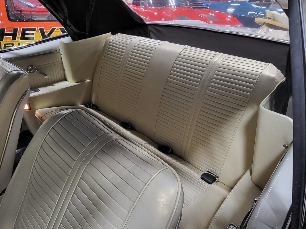 1966 Pontiac GTO 1 of 1 4 Speed White on White - photo 11